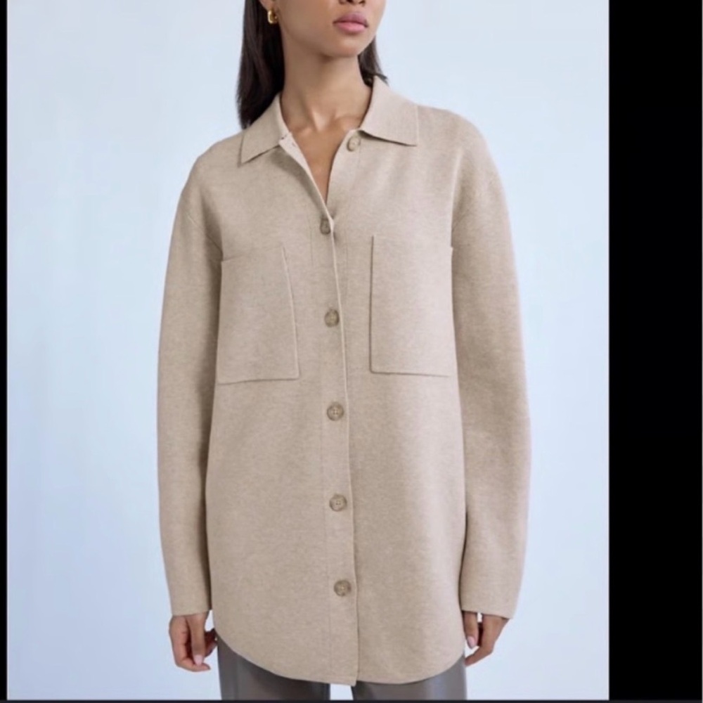 Aritzia Babaton Society Sweater sz S used